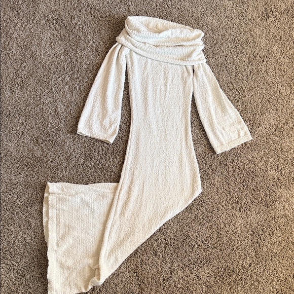 SHEIN Cream Maxi Dress with Draped Neckline - Picture 5 of 8